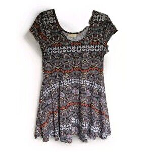 Bobbie Brooks Ladies Dress Juniors Size Large L Soft Comfy Aztec Geometrical Red